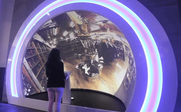 多屏觸控互動，打造沉浸式展覽空間